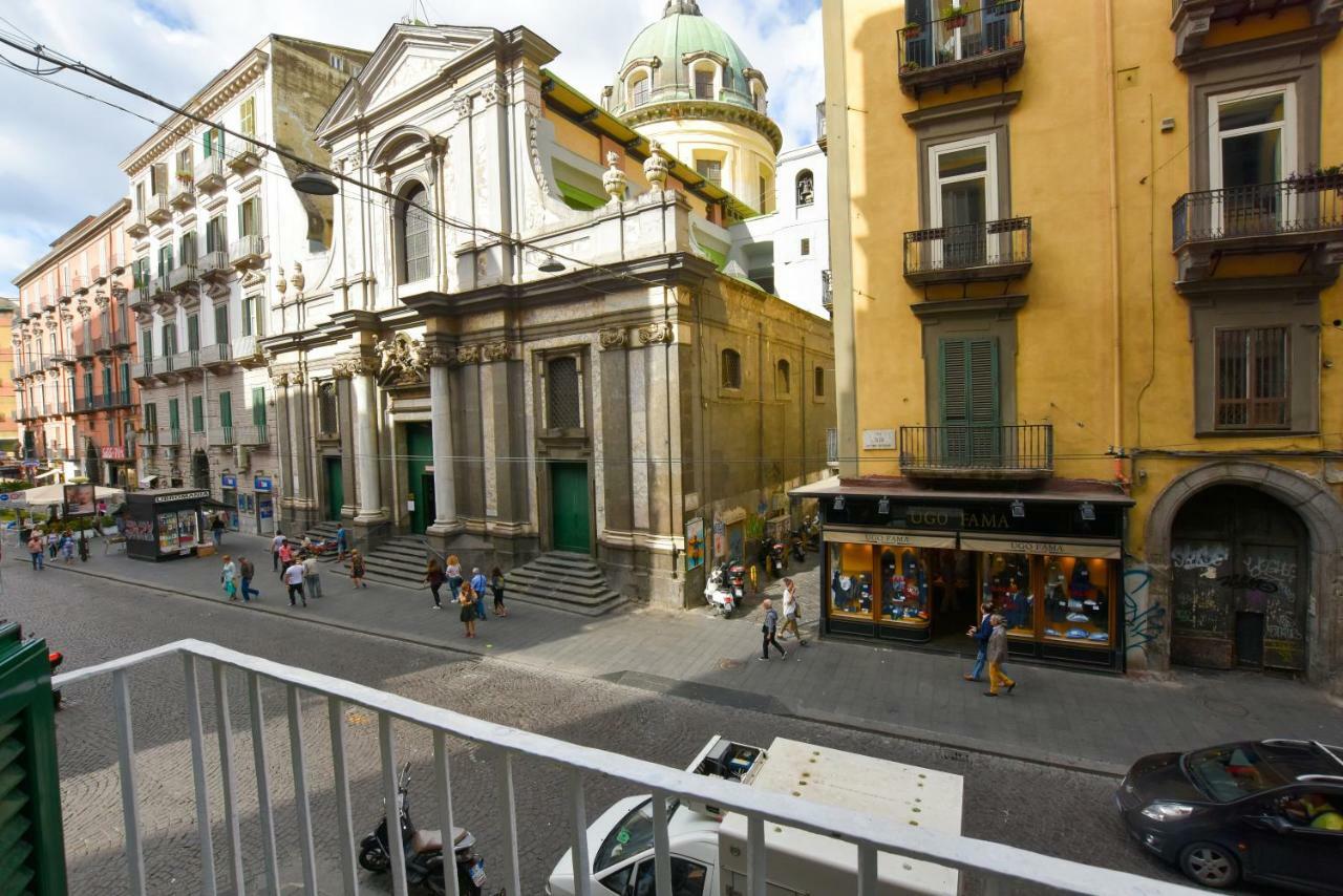 那不勒斯Domus Borbonica住宿加早餐旅馆 外观 照片